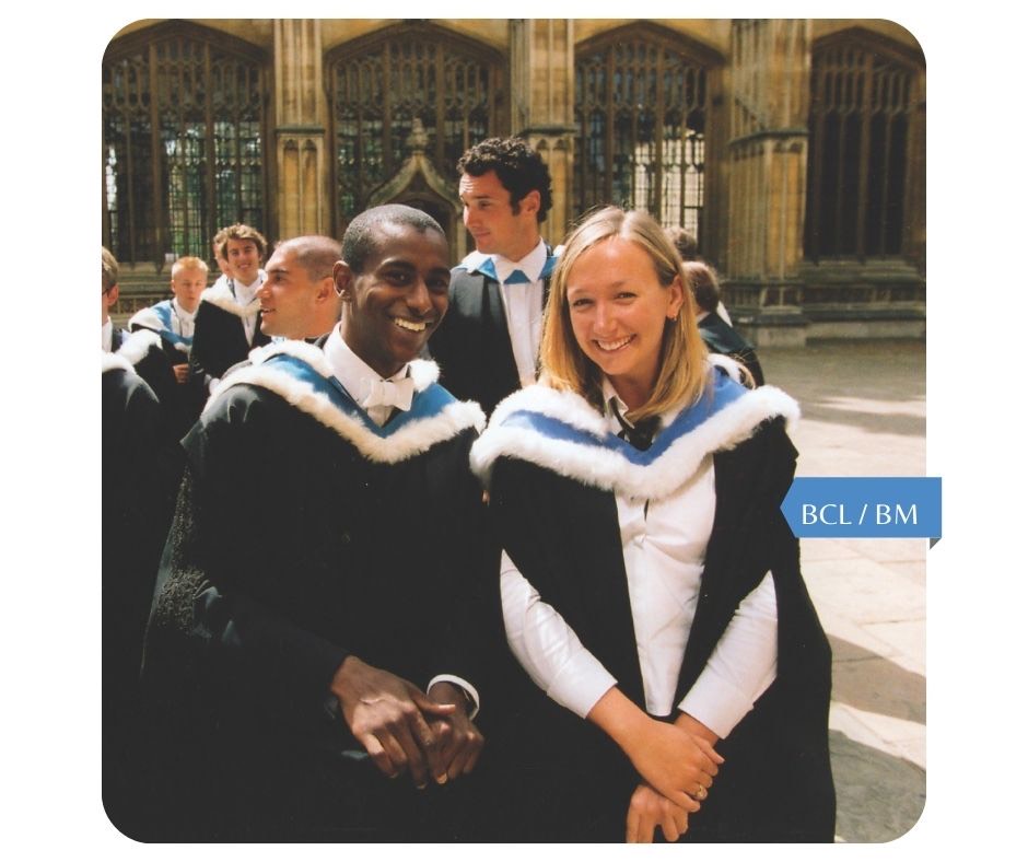 Oxford University Bachelors Gowns Shepherd & Woodward Ltd Oxford University Bachelors Gowns Shepherd & Woodward Ltd